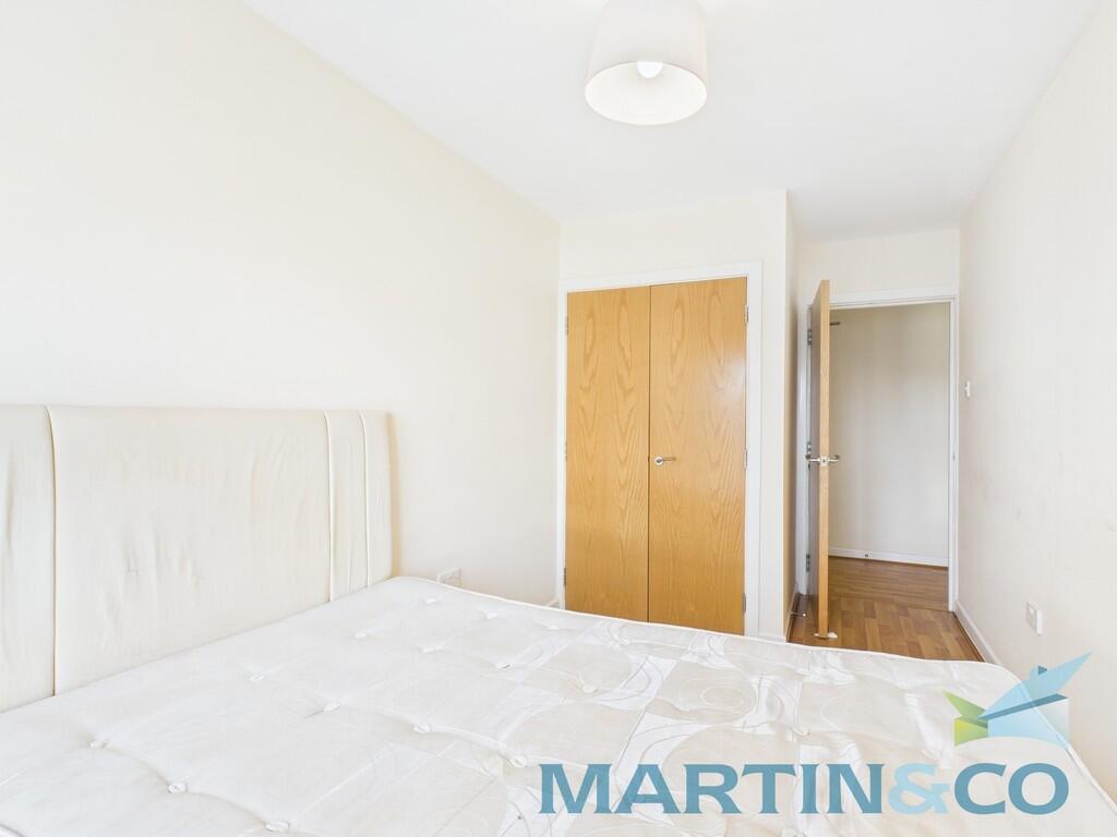 CAM01870G0-PR0158...