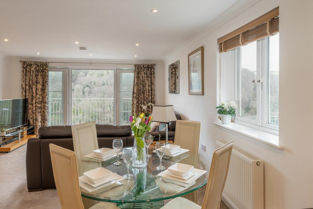 Dining Area_Inglewood_Kingswear