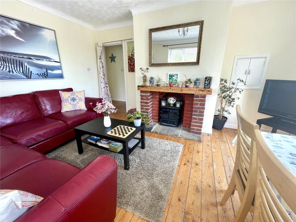 Living/Dining Room