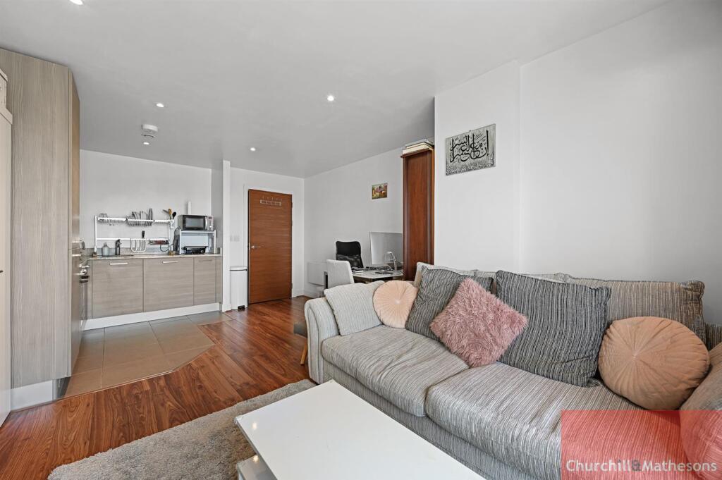 CHMAA - 68 Napier House - ReceptionC1 (1).jpg