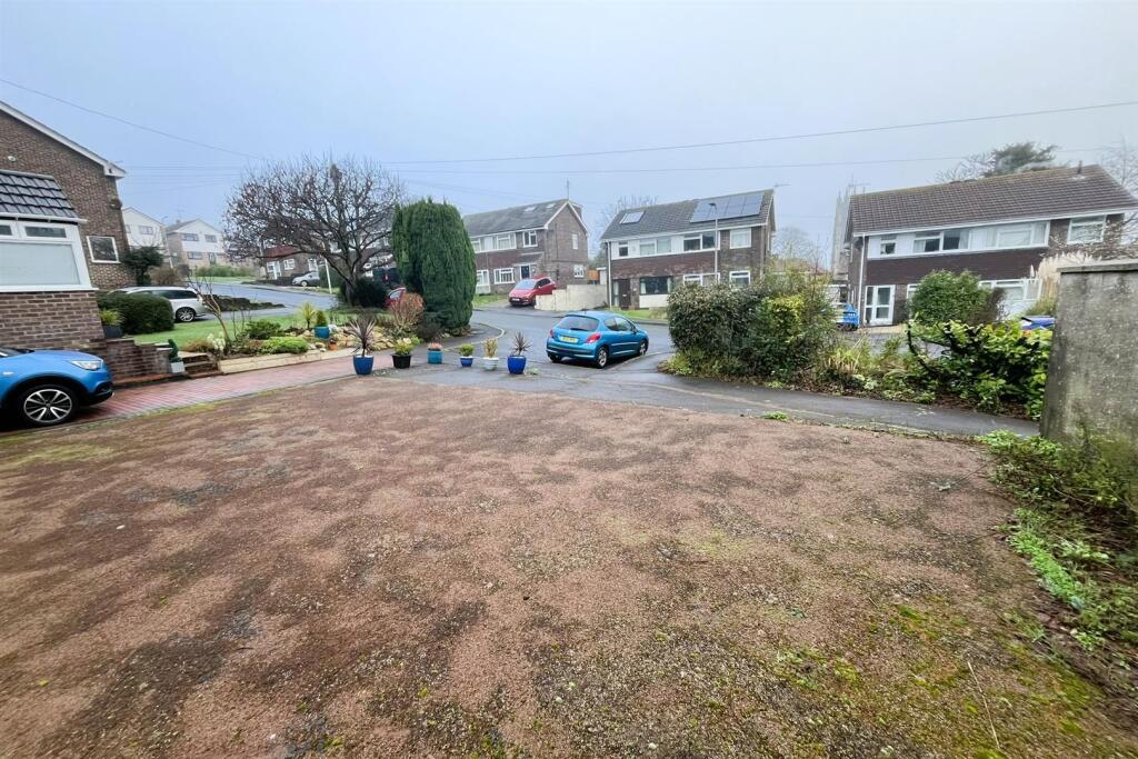 Land to the East of 58 St Peters Road, Portishead 