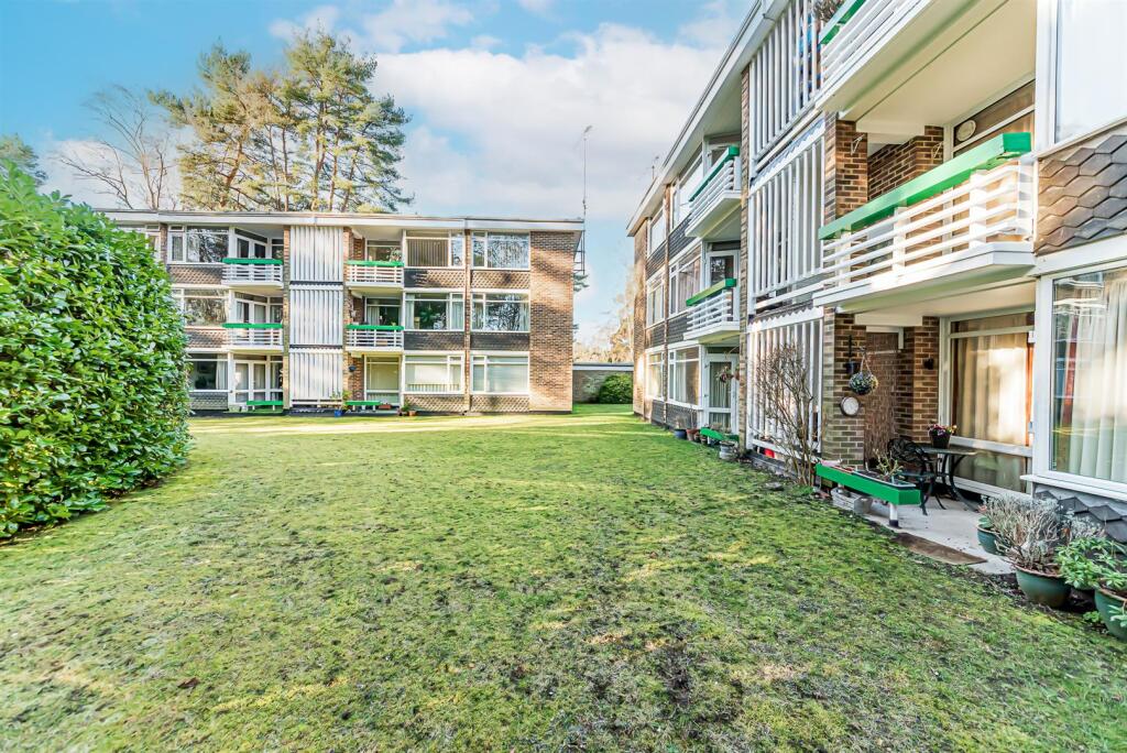 6 Birch Court (1).jpg