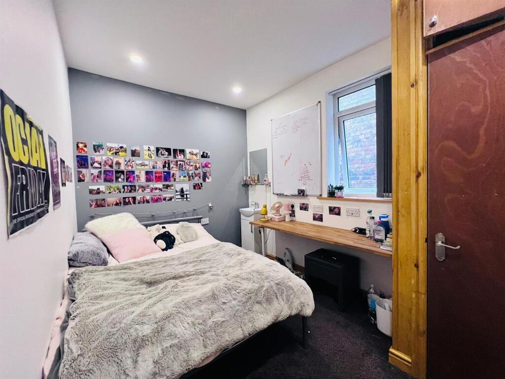 Bedroom Six