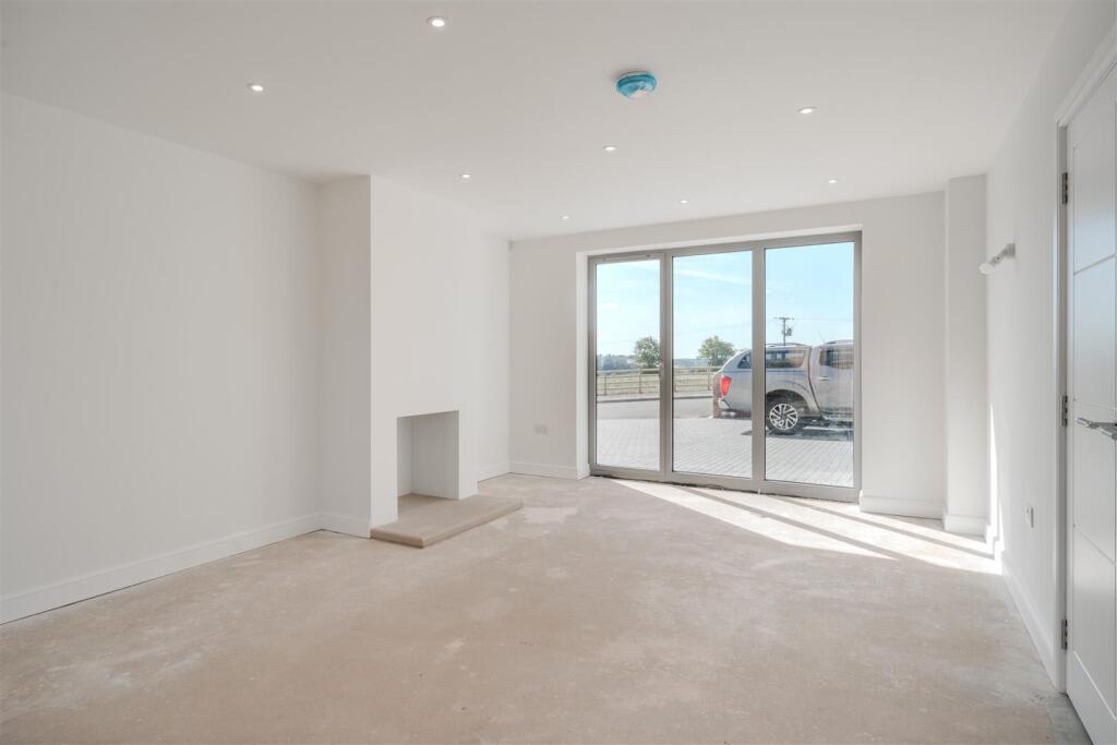 Living Room.jpg