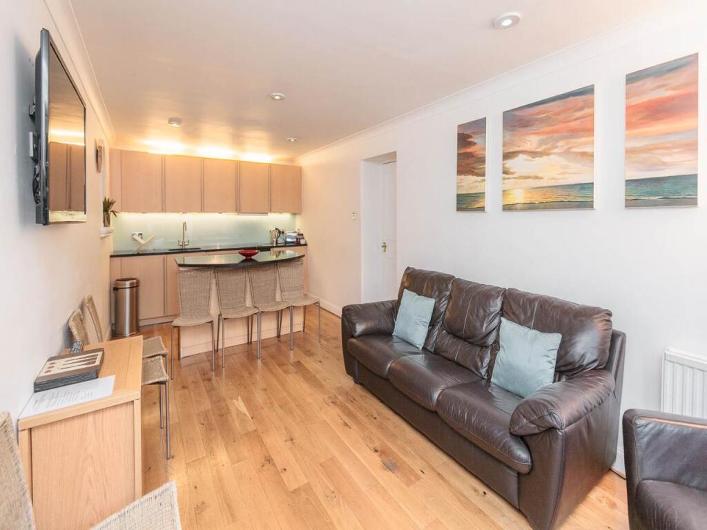 27a Albany street-3