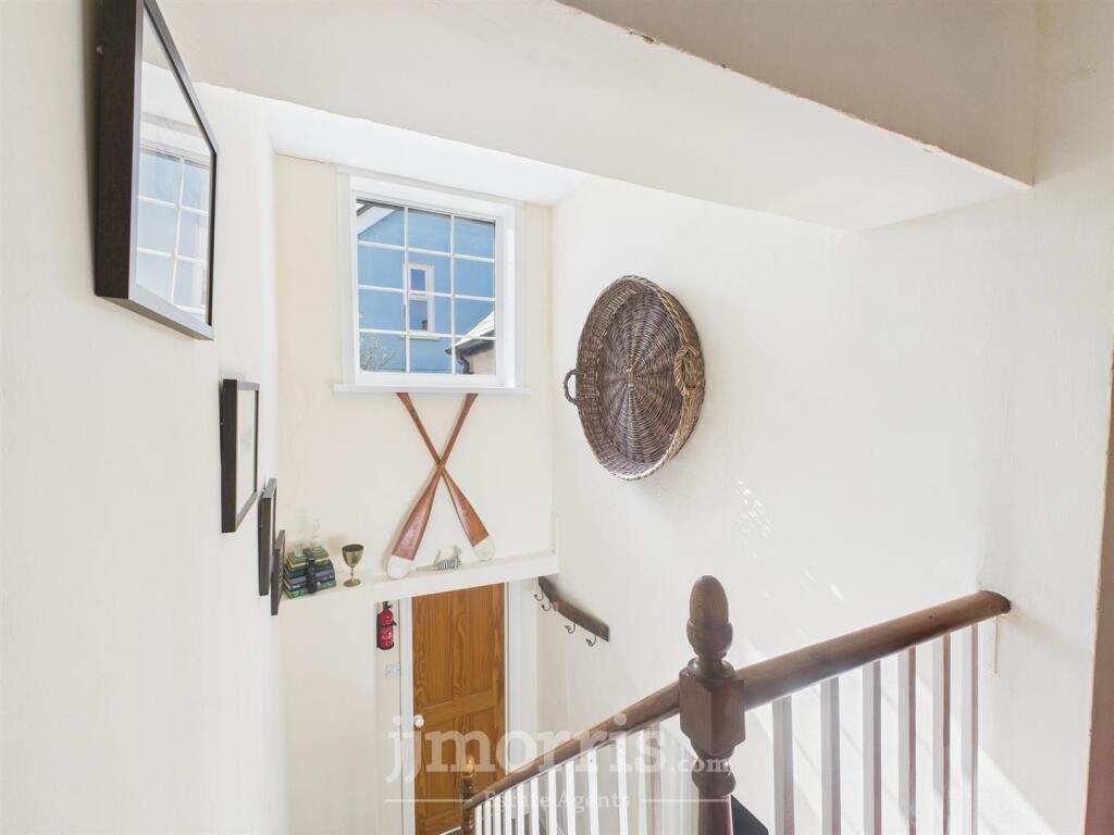First Floor Landing (Split)