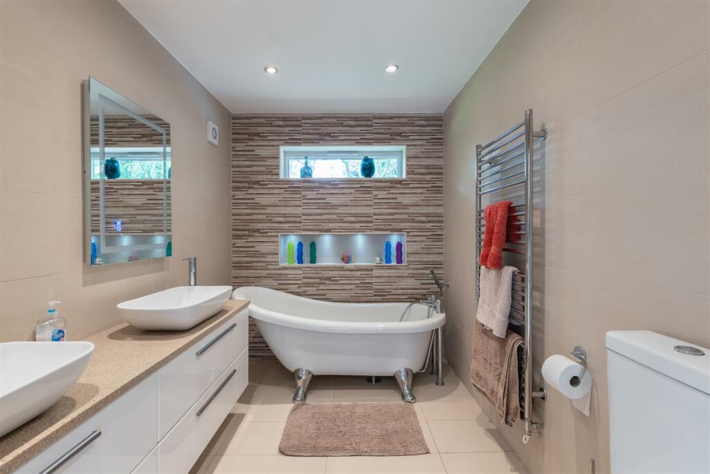 bathrooms-1.jpg