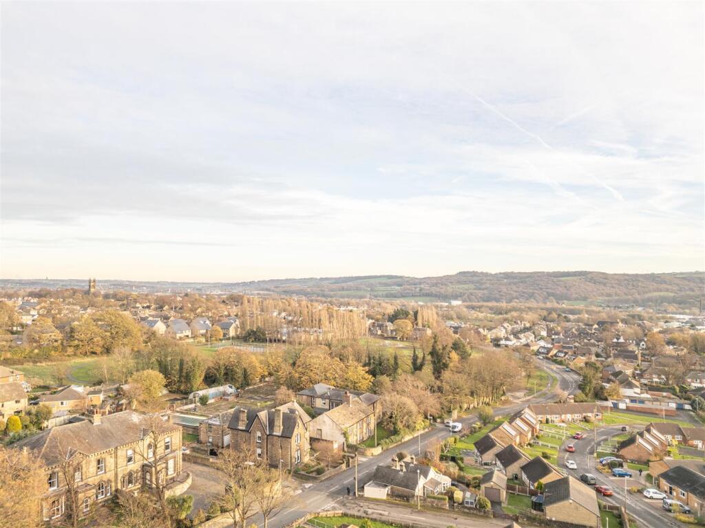 50 - 99B Knowl Road WF14 9RQ.jpg