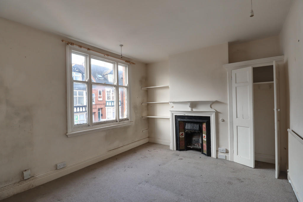 Front Bedroom