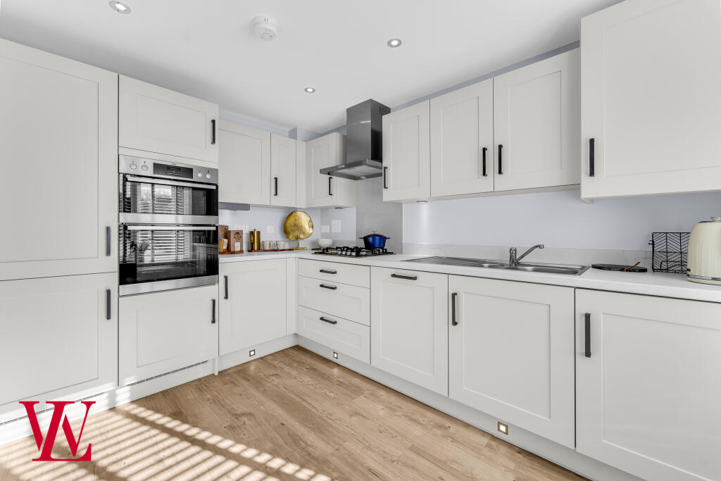 Kitchen / Breakfast Room