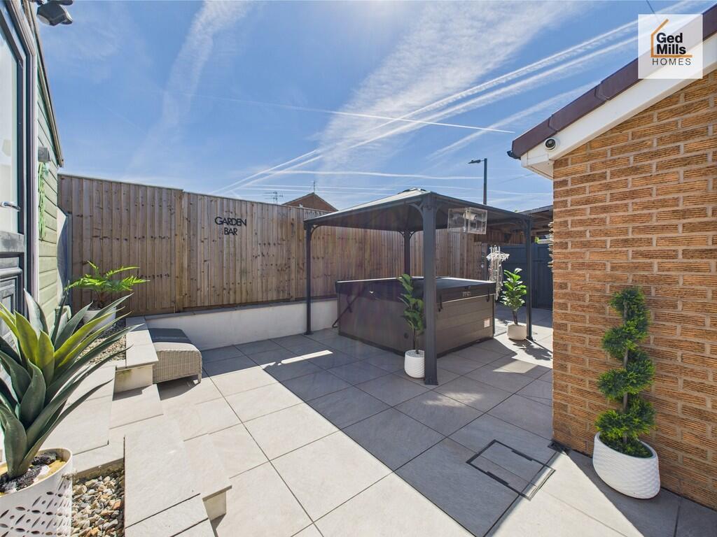 CAM04261G0-PR0047...