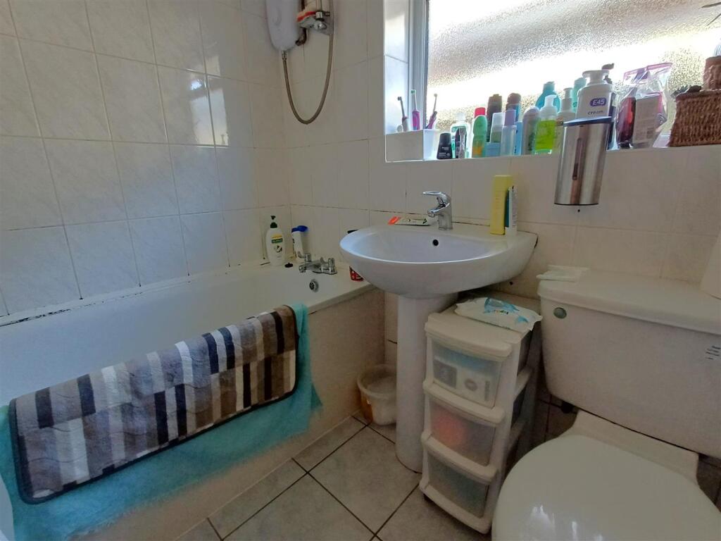 Bathroom/WC