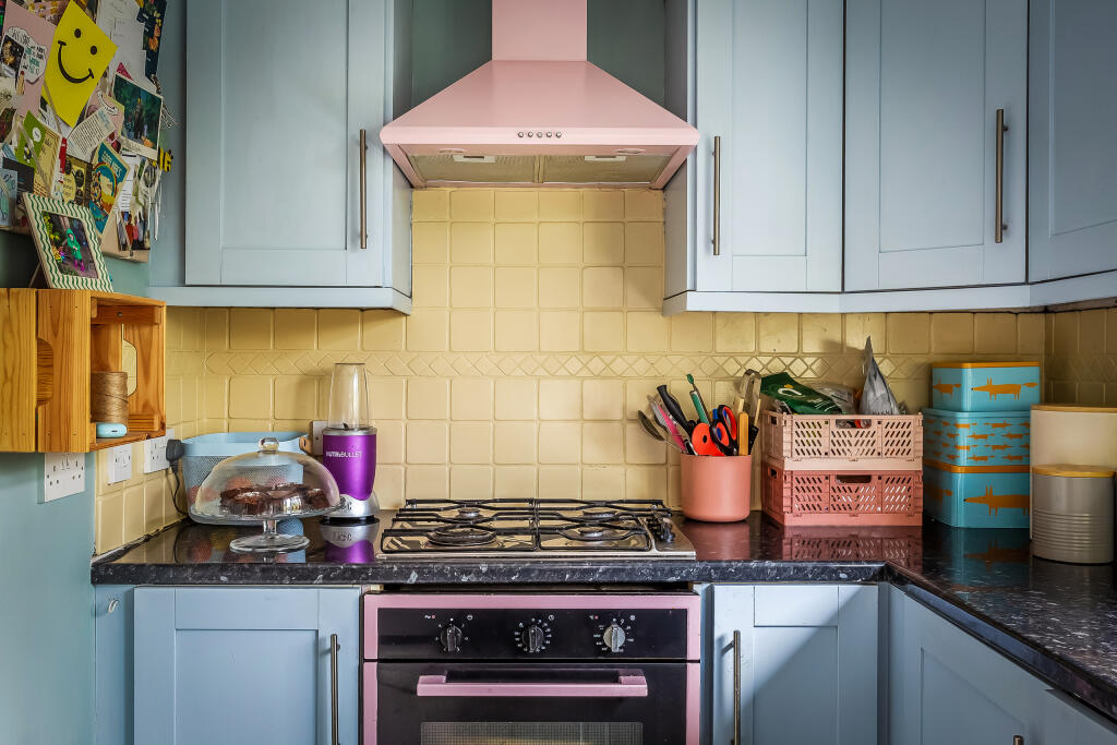 41946483.jpg?v=