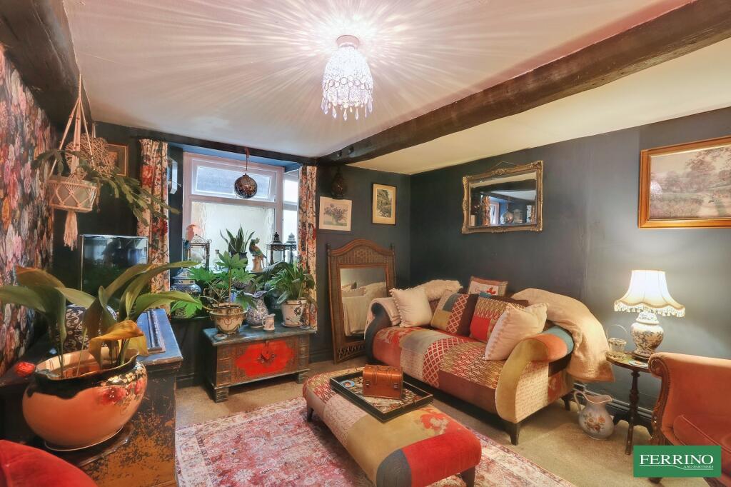 Snug