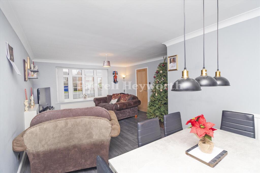 Lounge and Dining 2