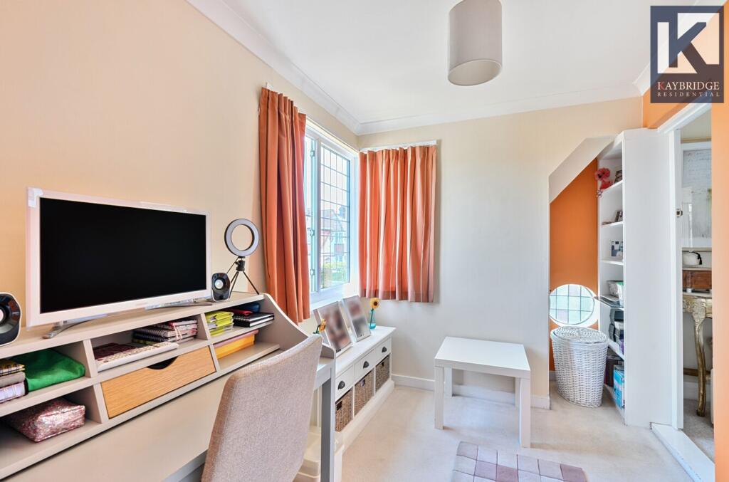 Glenwood Road, Epsom - KT17 2LZ