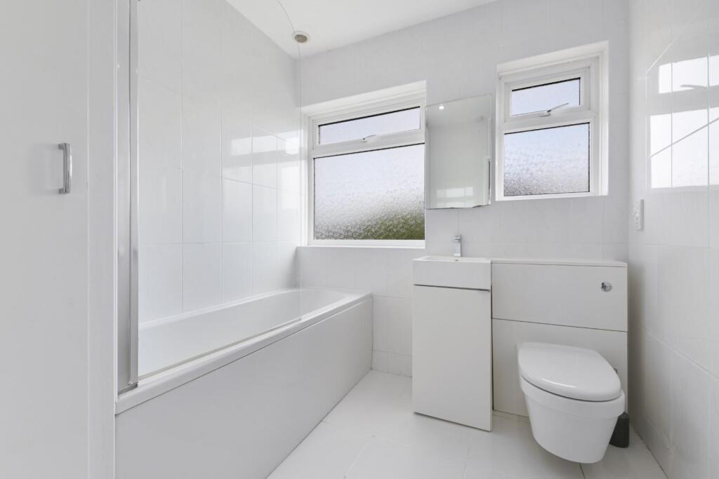 ELMSTEAD GARDENS (8).jpg