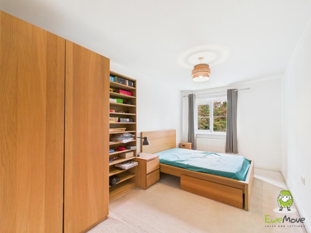 EweMove Basingstoke Hungerford Close Bedroom
