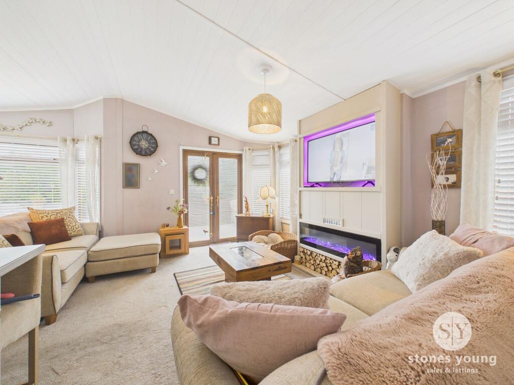 Open Plan Living Dining Kitchen