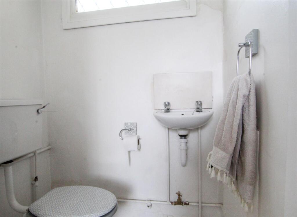 WC.jpg