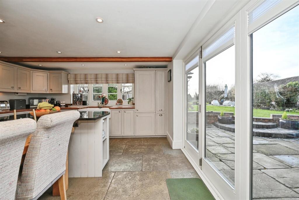 Breakfast Kitchen