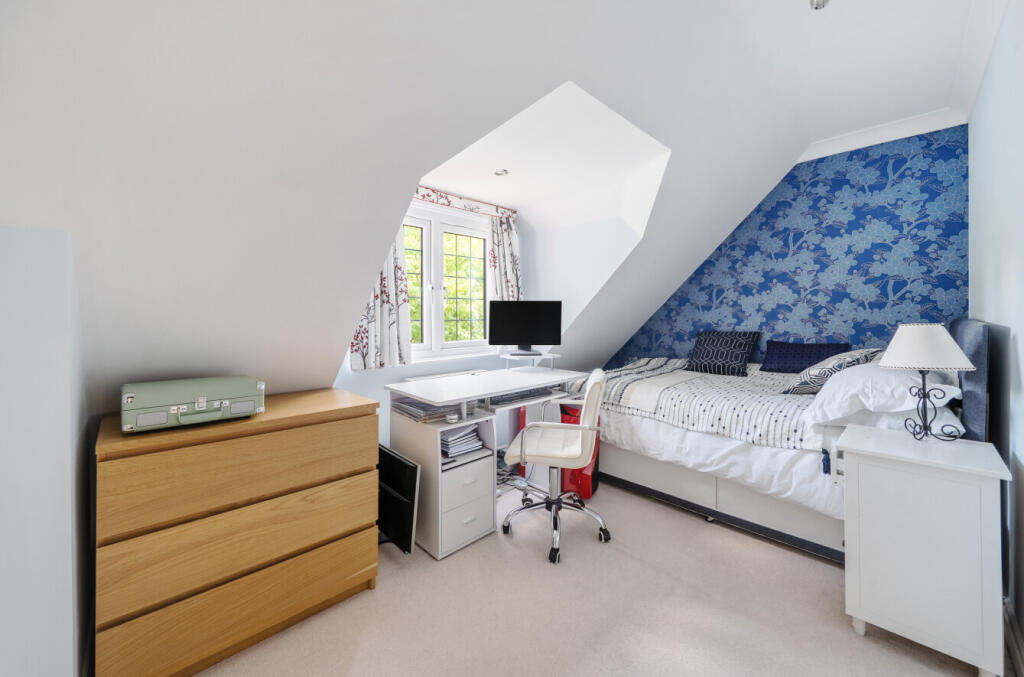 1325016-25-687535...