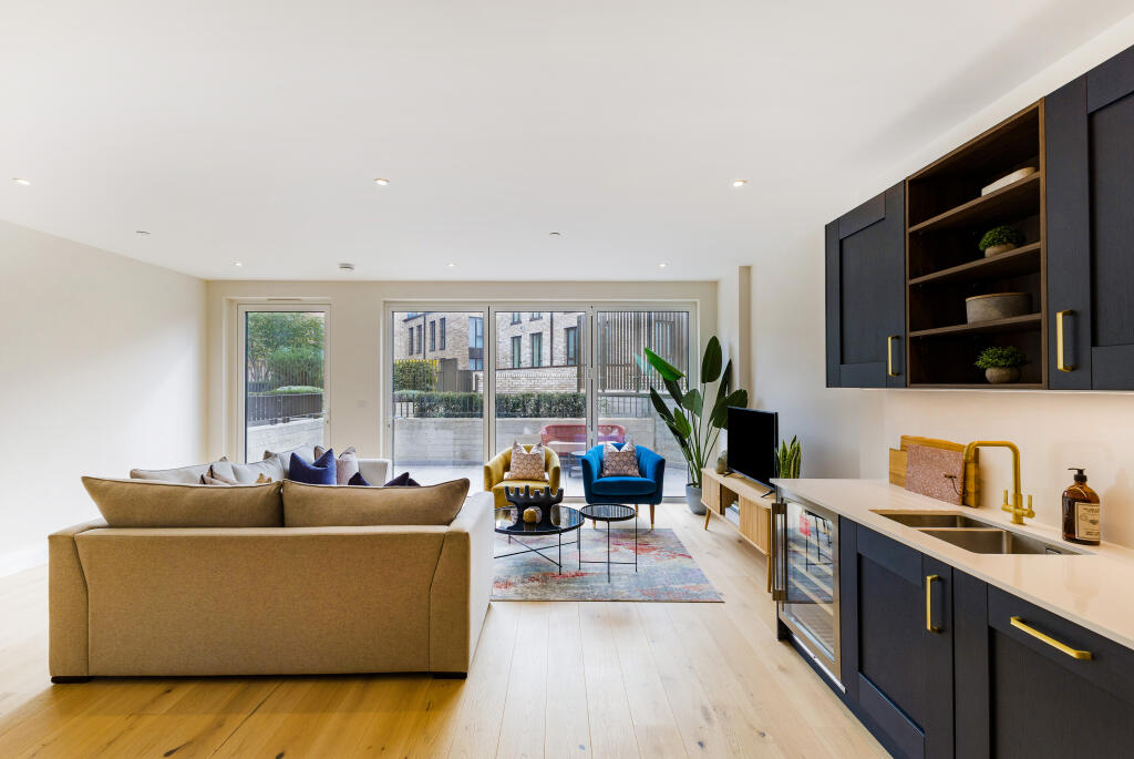 99058_4 Wimpole Mews 27 Inglis Way  (11).jpg