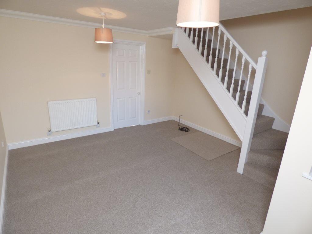 Langham Drive, loung