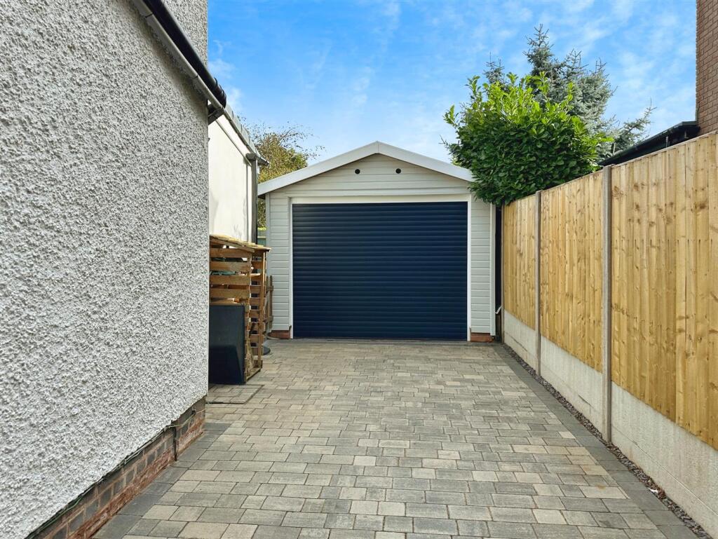 64dc86c2--42A0-915F-B00816B93CF4-11963-00000363050