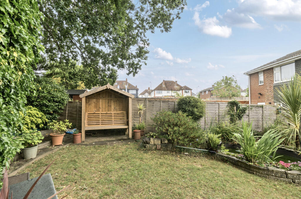 1303458-3-683ed7d...