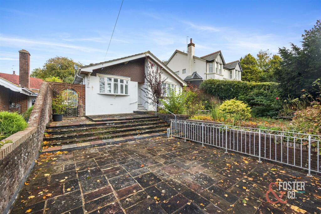 Surrenden Crescent, 17-021.jpg