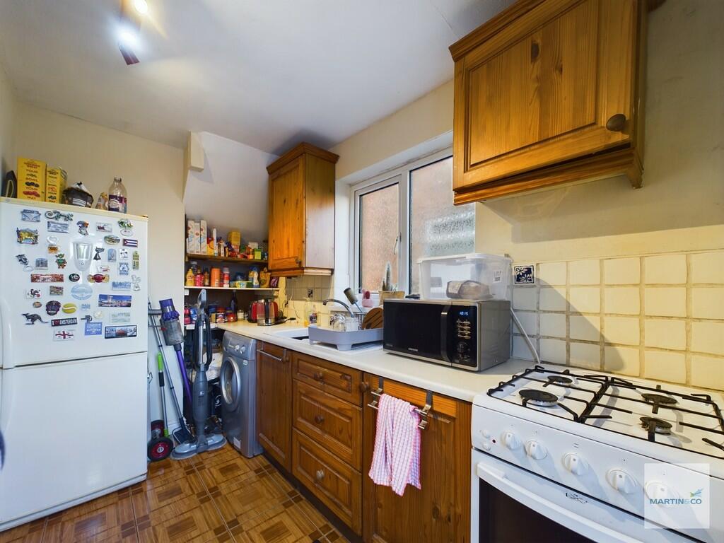 CAM03394G0-PR0199...