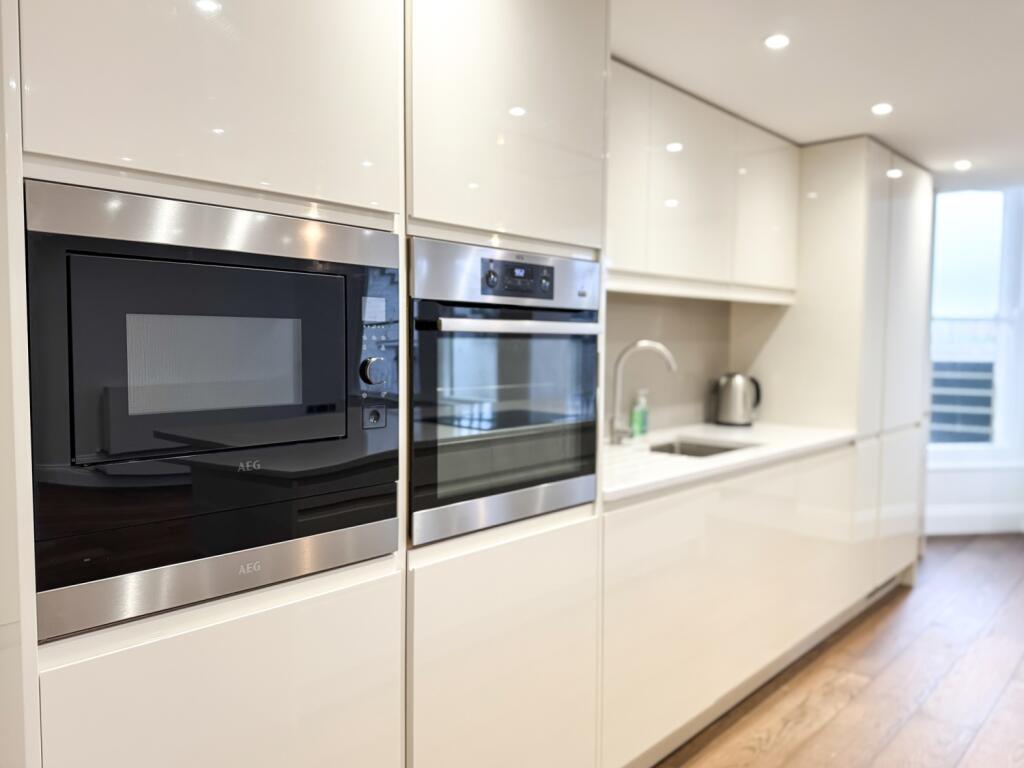 Alex House Marine Parade EweMove-18