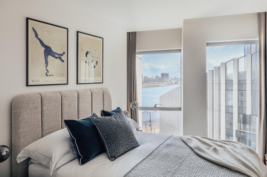 property in Greenwich Peninsula, 
River Way, SE10