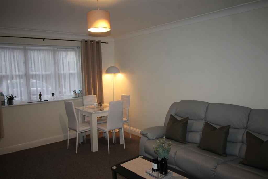 2.JPG