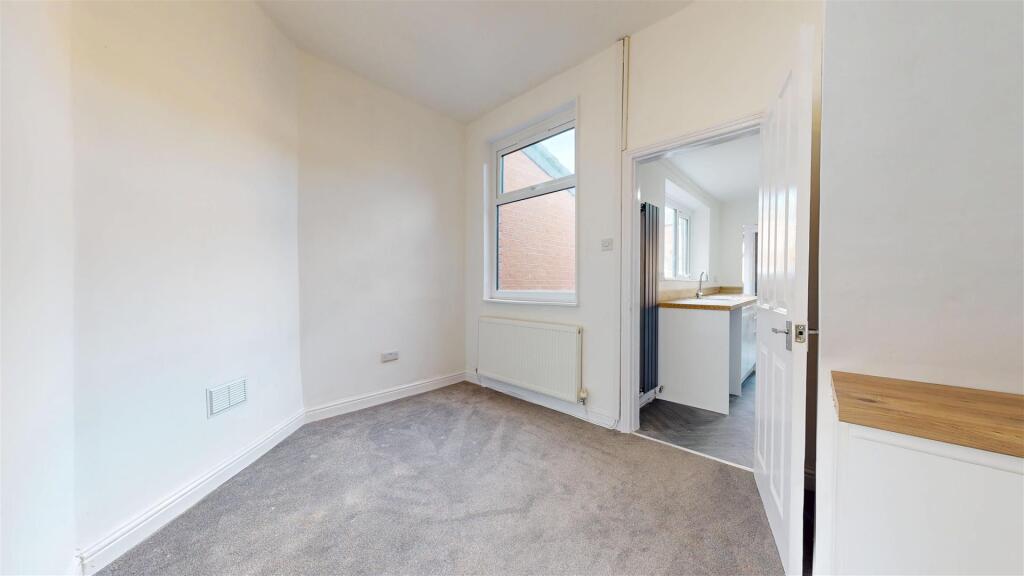 Gleave Street Dining Room