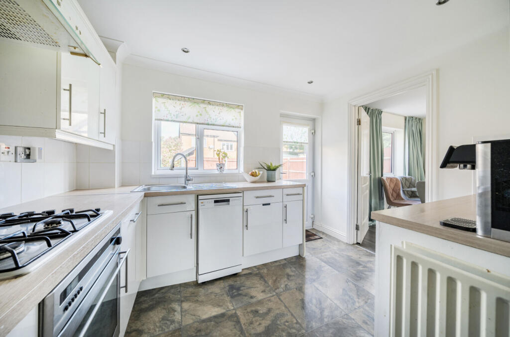 8-681c916884334-1...