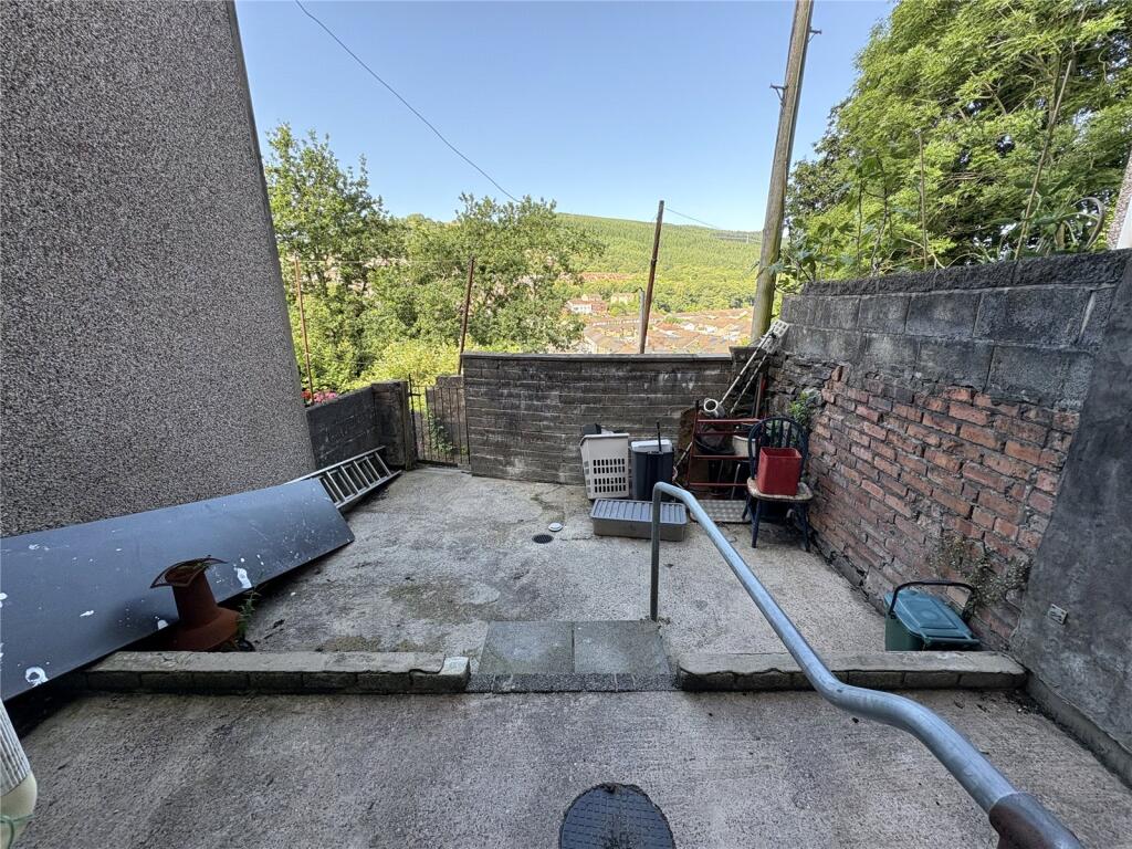 Rear External