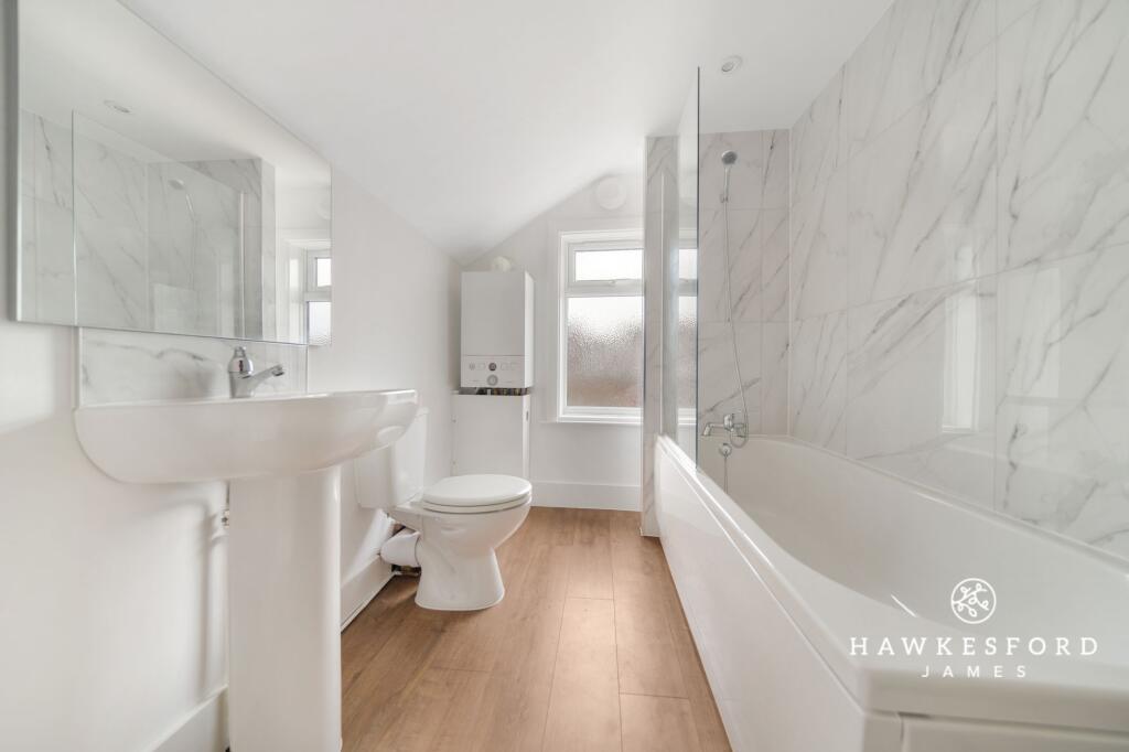 High Street, Sittingbourne - Bathroom