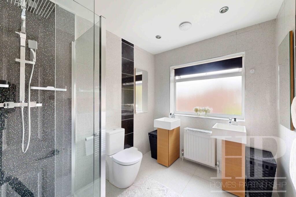 En-suite shower room