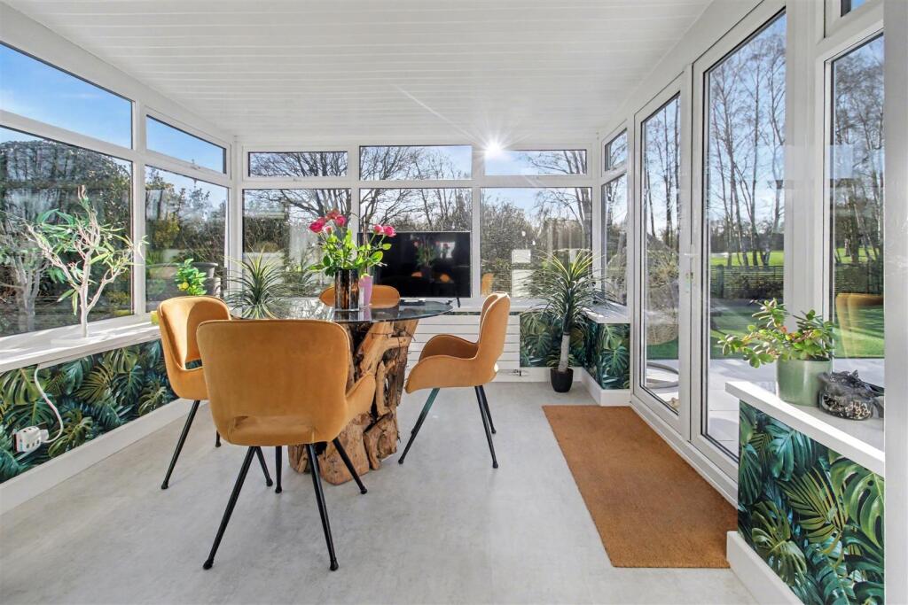 Garden Room