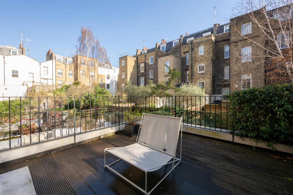 9 Chester Row Hi-27.jpg