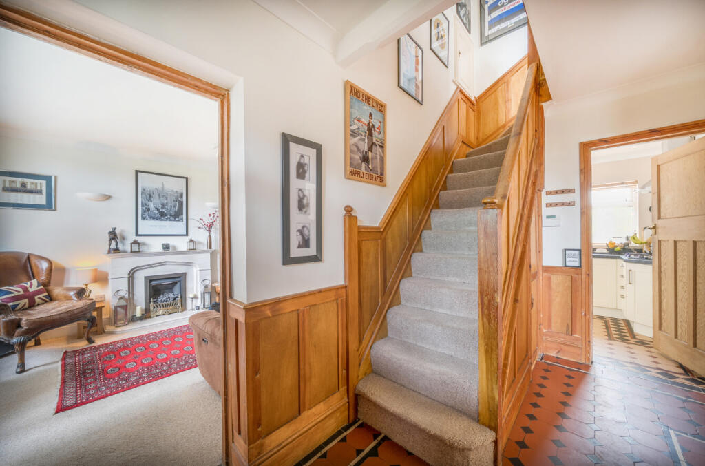 13472142268c1c481815da