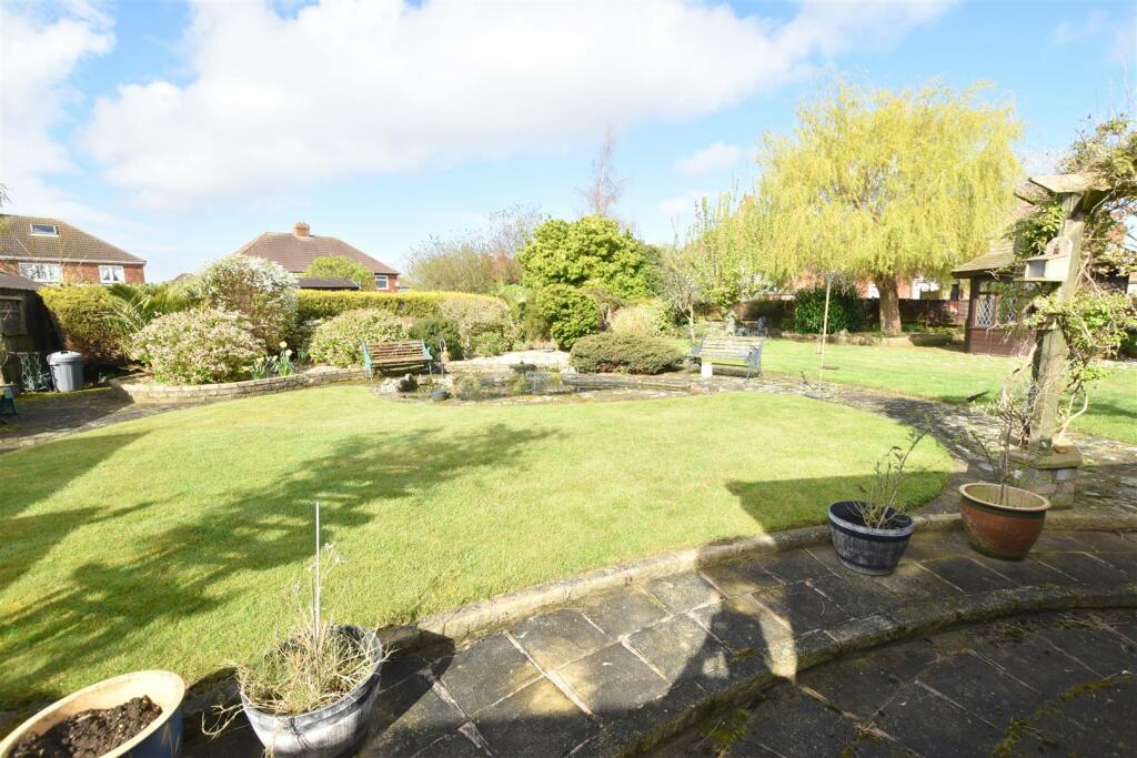 GARDENS