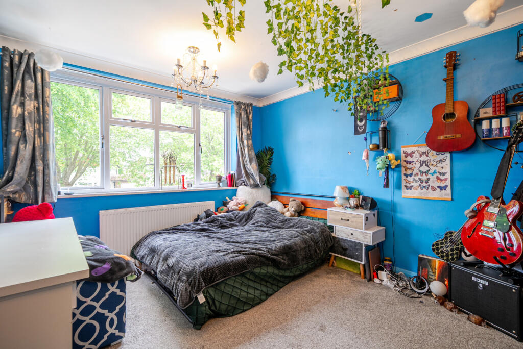 19-6819f0a783f1a-...