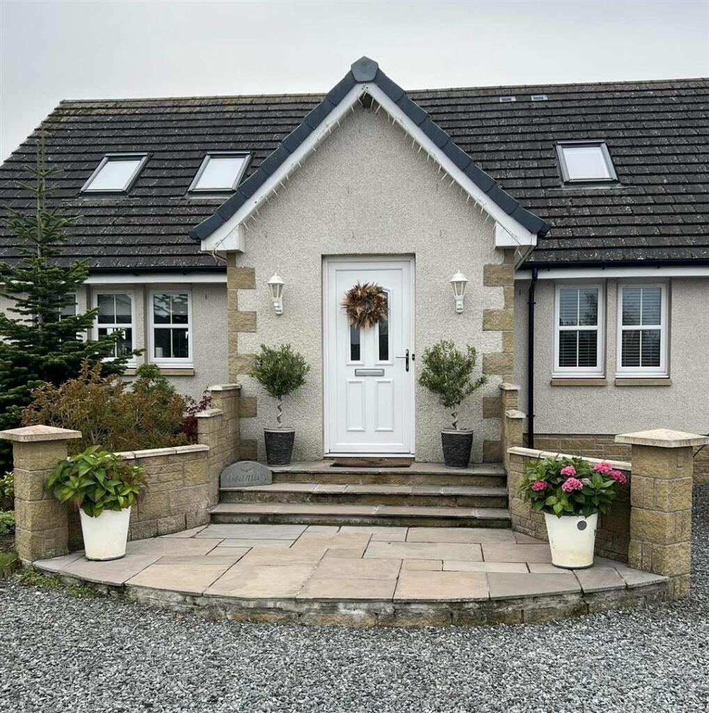 Bramley Front door 2.jpeg