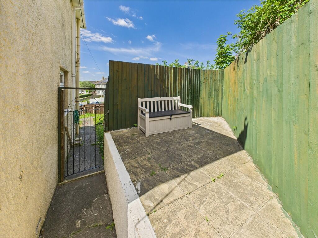 CAM03974G0-PR0138...