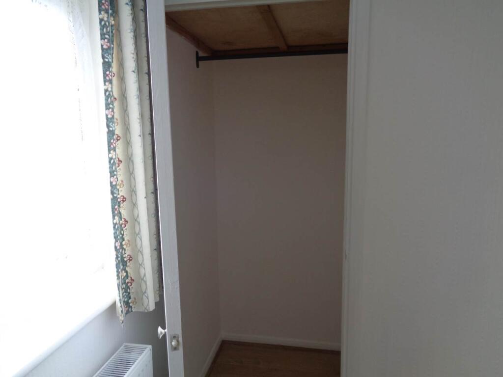 Shirley Close 33 Cor