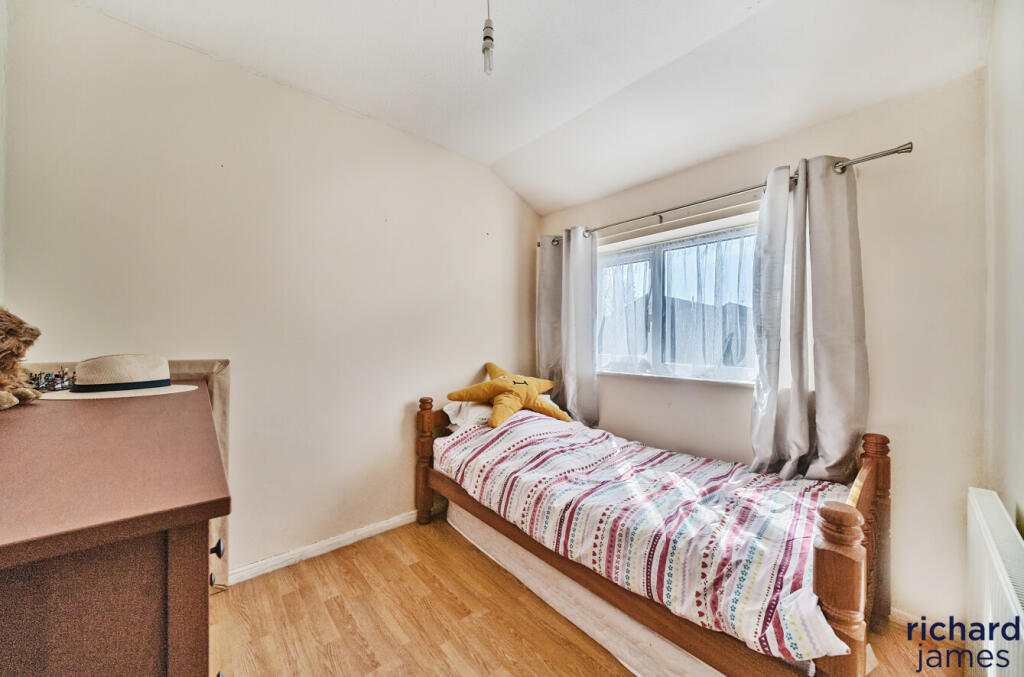 c76d68fd9554414189e516276a4392a0