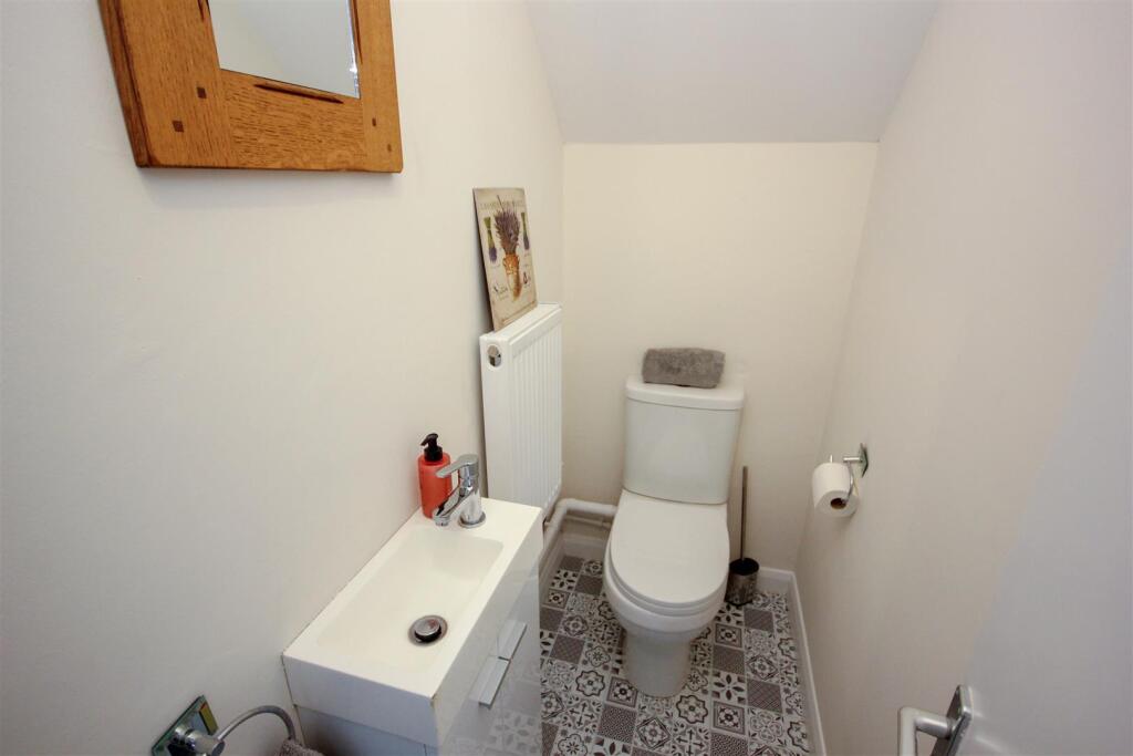 Cloakroom.jpg